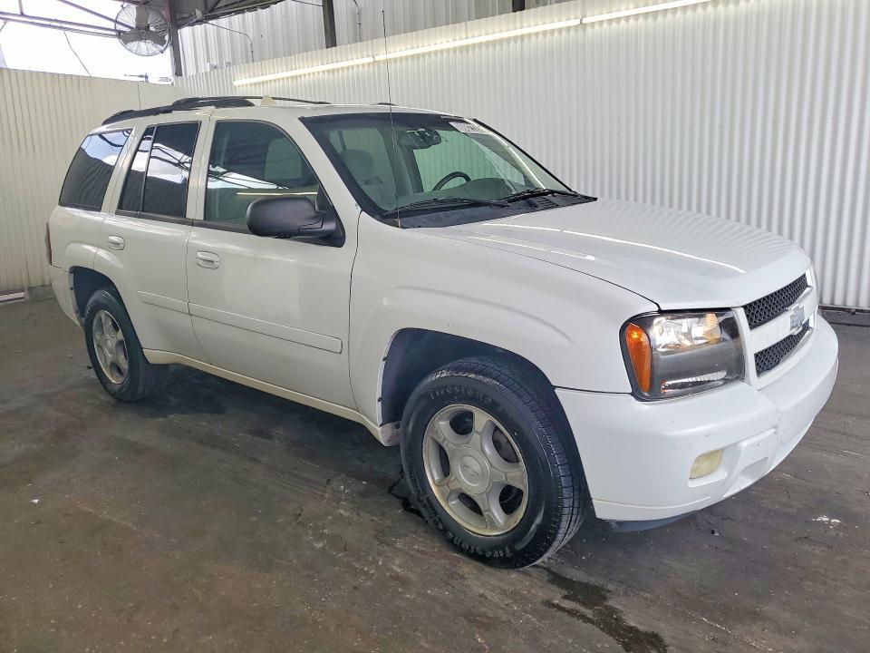 1GNDT13S262206971 2006 CHEVROLET TRAILBLAZER photo no. 4