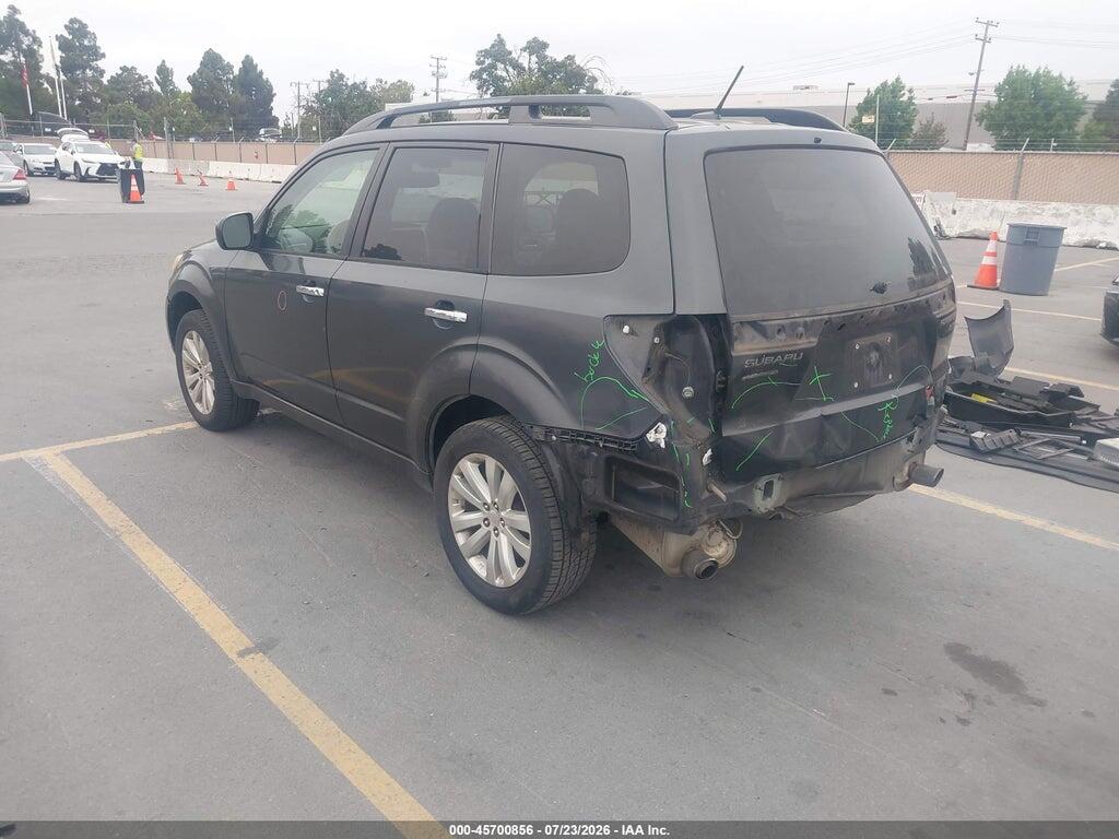 JF2SHAEC4CH462045 2012 SUBARU FORESTER photo no. 3