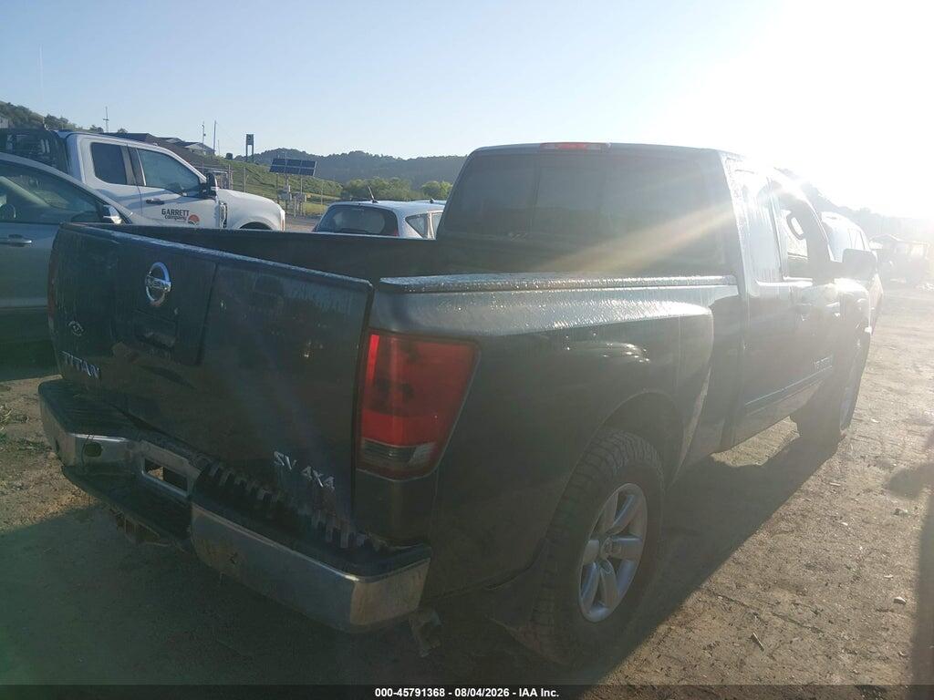 1N6AA0CJ3BN302889 2011 NISSAN TITAN photo no. 4