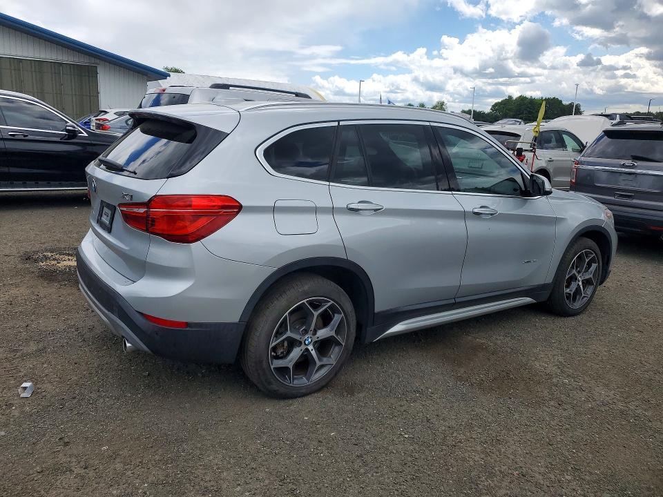 2016 BMW X1 XDRIVE28I — Фото 3 из 14