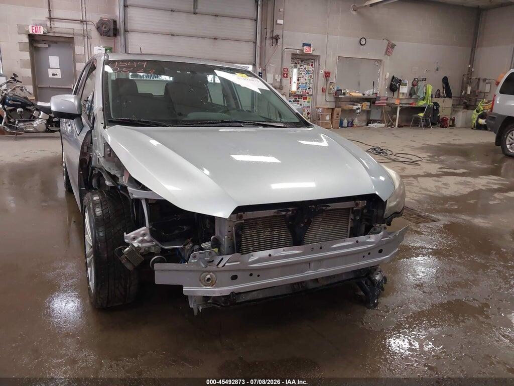 JF1GPAD62CH200050 2012 SUBARU IMPREZA photo no. 6