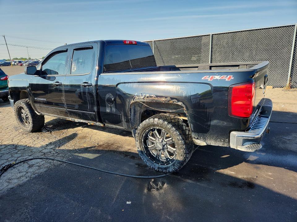 2015 CHEVROLET SILVERADO K1500 LT — Фото 2 из 12