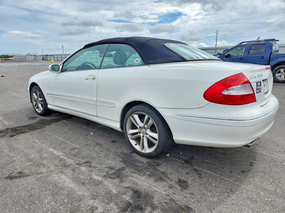 2006 MERCEDES-BENZ CLK 350 — Фото 2 из 12