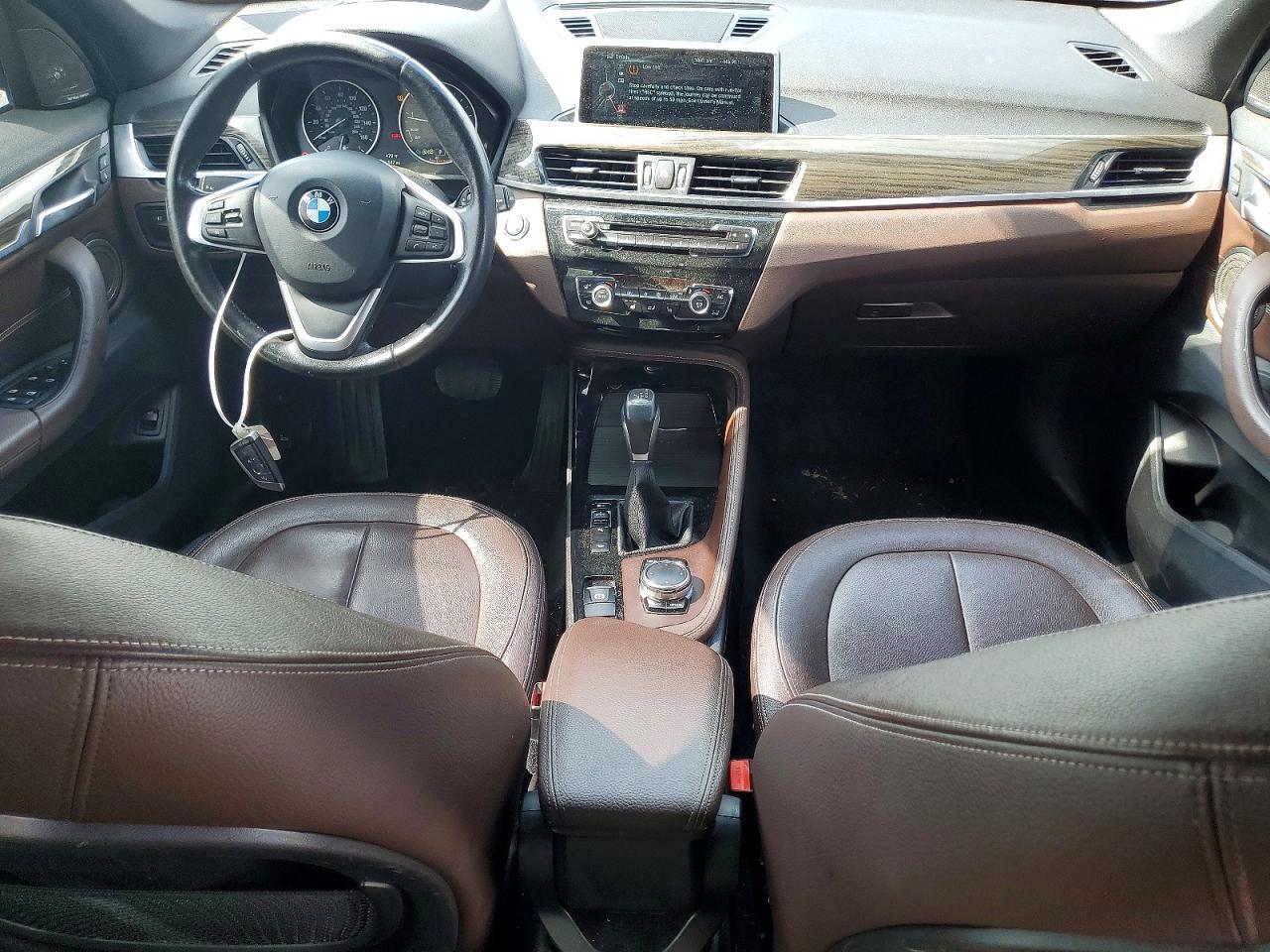 2016 BMW X1 XDRIVE28I — Фото 8 из 13