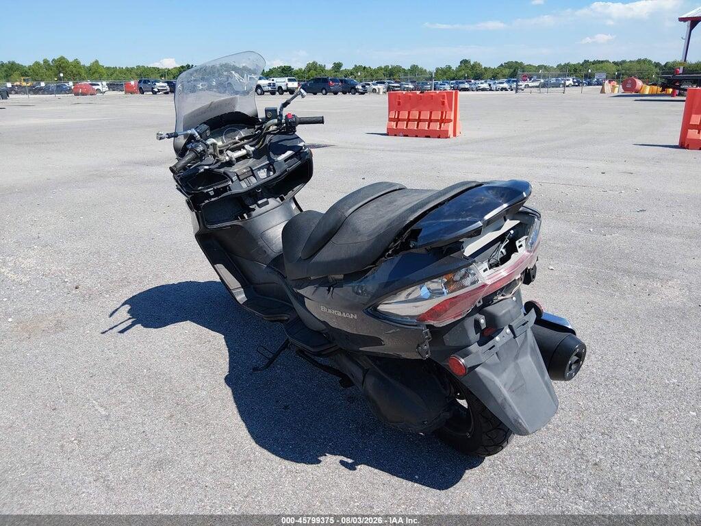 JS1CK44B2C2100596 2012 SUZUKI AN400 photo no. 3