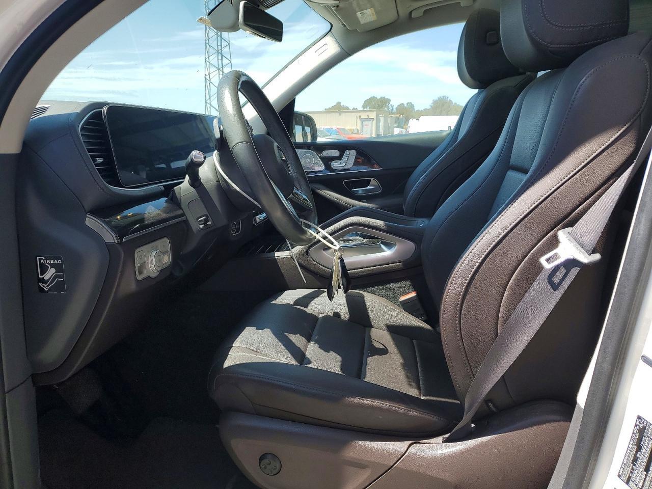 2020 MERCEDES-BENZ GLS 450 4MATIC — Фото 7 из 13