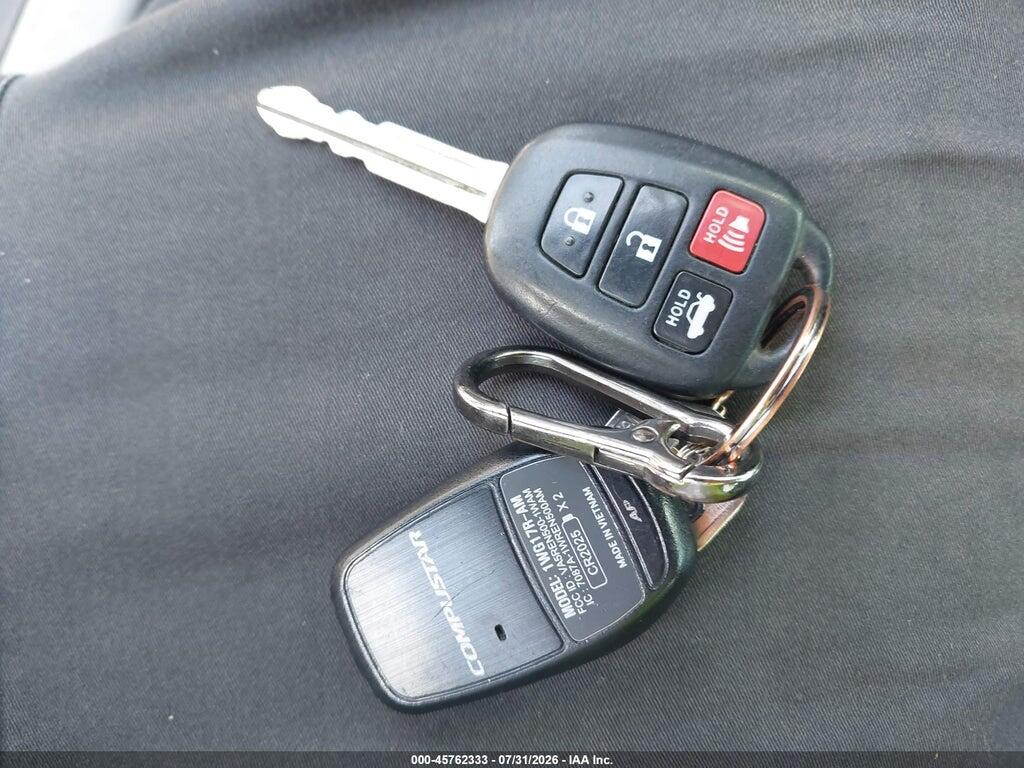 4T1BF1FK3CU024422 2012 TOYOTA CAMRY photo no. 11