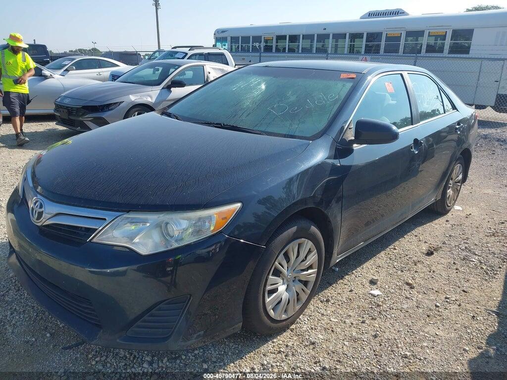 4T4BF1FK3CR217563 2012 TOYOTA CAMRY photo no. 2