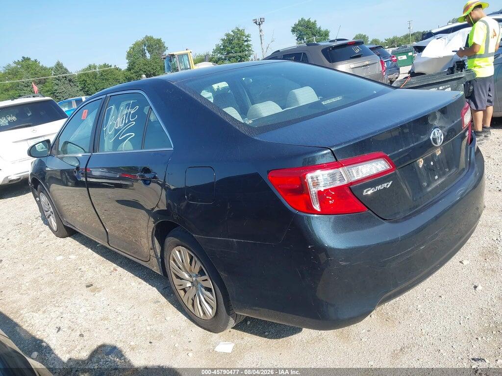 4T4BF1FK3CR217563 2012 TOYOTA CAMRY photo no. 3
