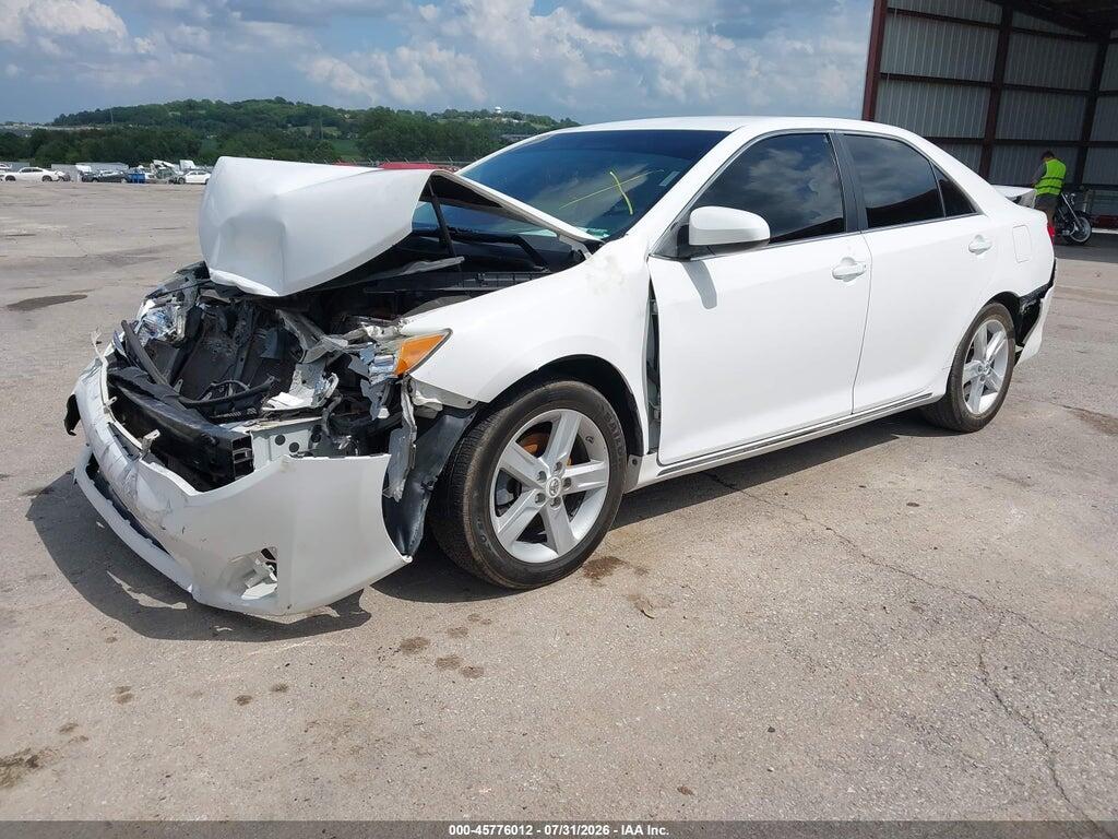 4T1BF1FK2CU553960 2012 TOYOTA CAMRY photo no. 2
