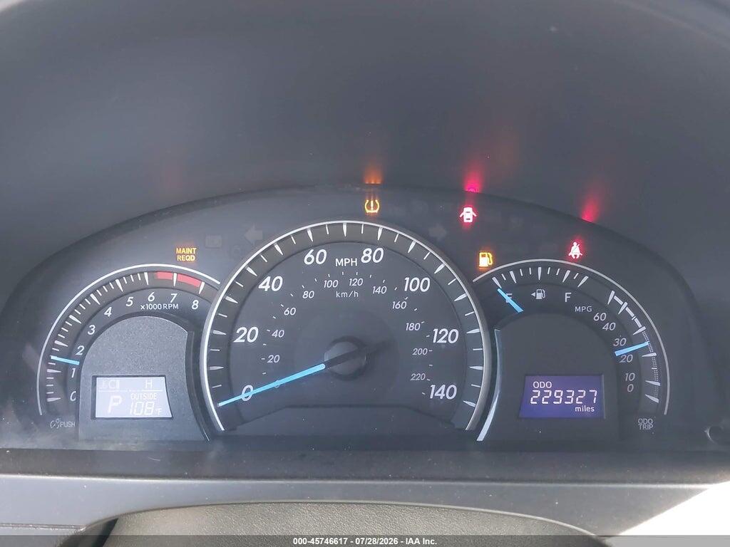 4T4BF1FK1CR195319 2012 TOYOTA CAMRY photo no. 7