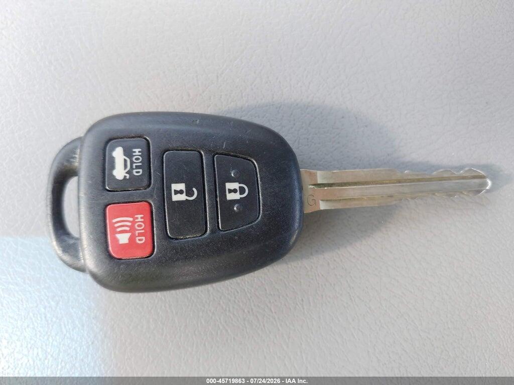 4T4BF1FK2CR205906 2012 TOYOTA CAMRY photo no. 11