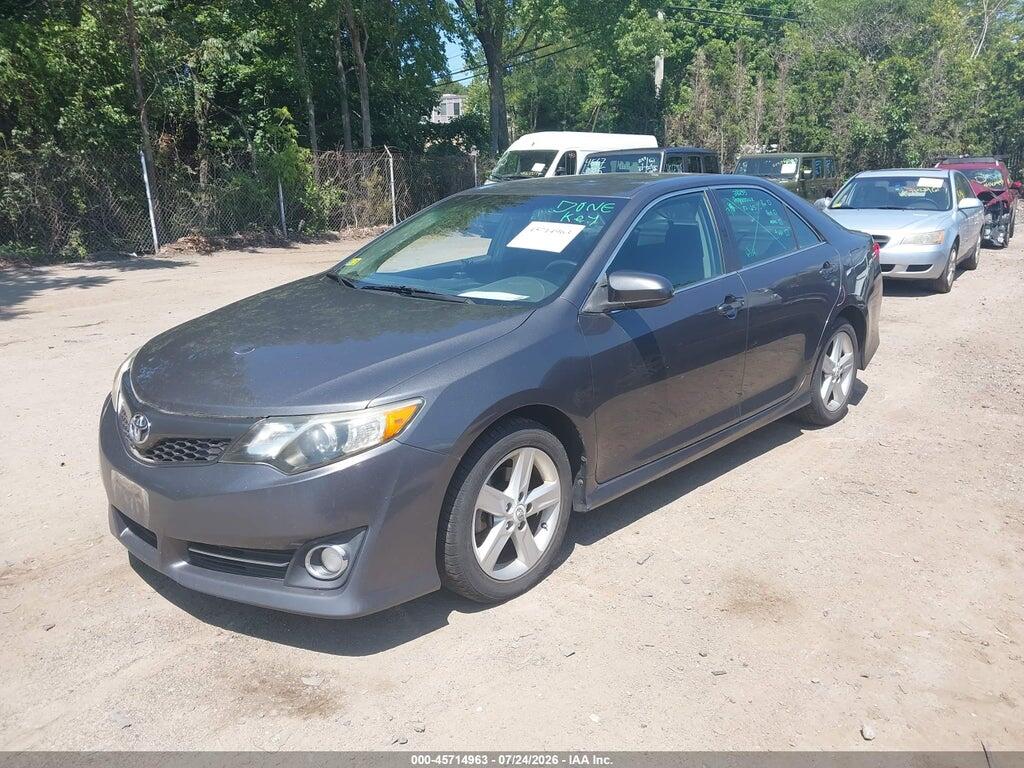 4T1BF1FK6CU023250 2012 TOYOTA CAMRY photo no. 2