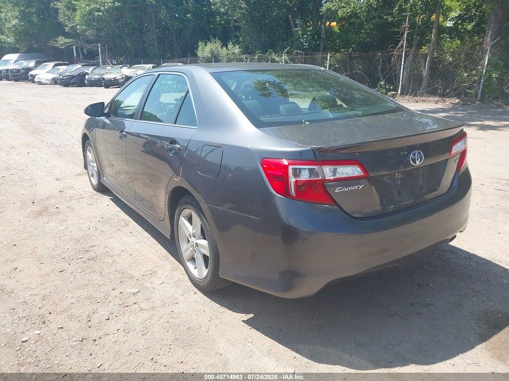 4T1BF1FK6CU023250 2012 TOYOTA CAMRY photo no. 3