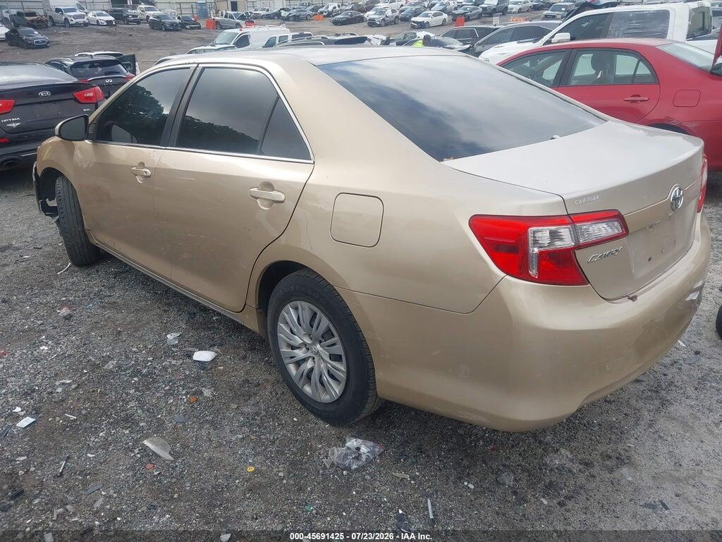 4T1BF1FK3CU168830 2012 TOYOTA CAMRY photo no. 3