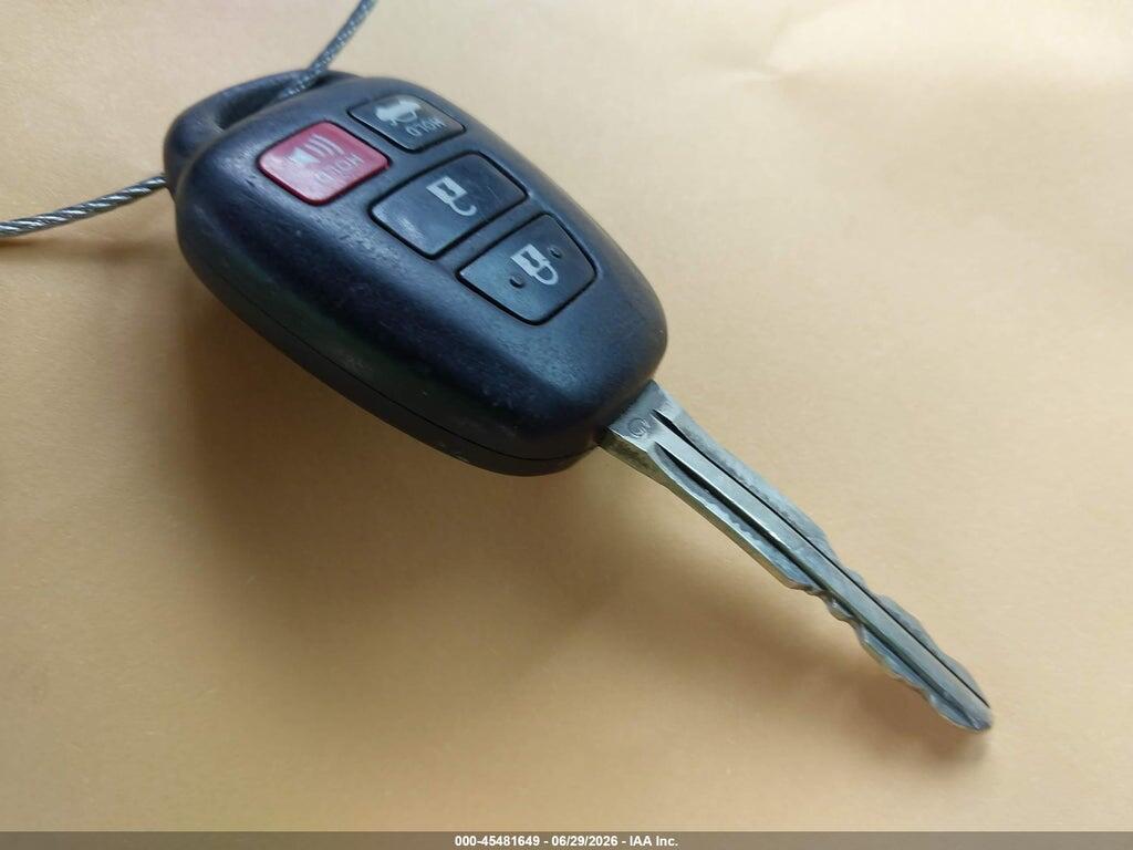 4T4BF1FK9CR247487 2012 TOYOTA CAMRY photo no. 11
