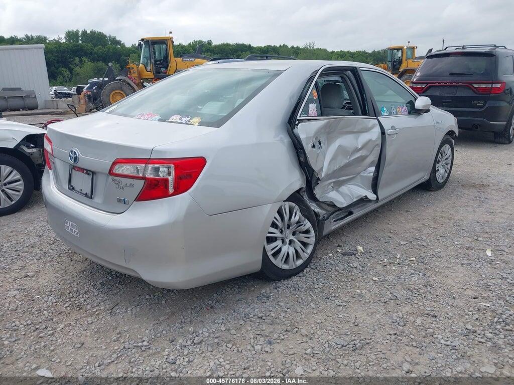 2012 TOYOTA CAMRY HYBRID LE — Фото 4 из 16