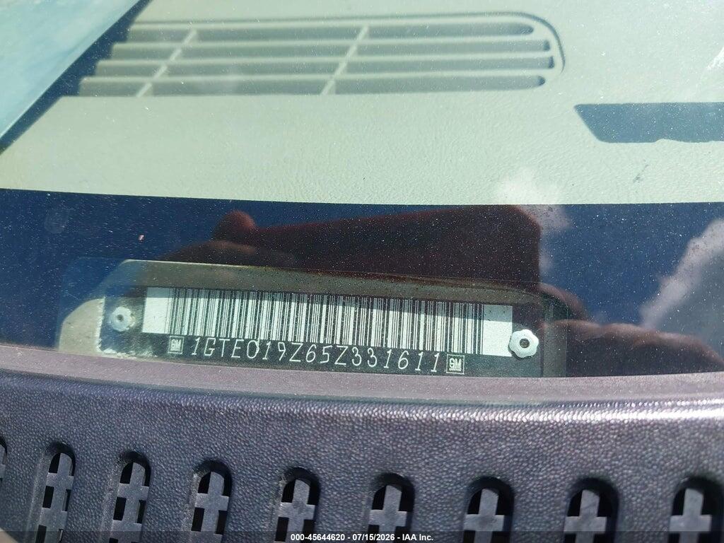 1GTEC19Z65Z331611 2005 GMC SIERRA 1500 photo no. 9