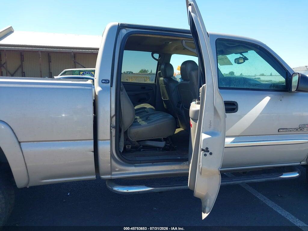 1GTHK23205F902030 2005 GMC SIERRA 2500HD photo no. 8