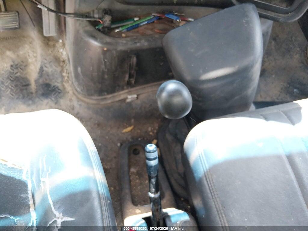 1GDJ7C1325F514183 2005 GMC C7500 photo no. 12