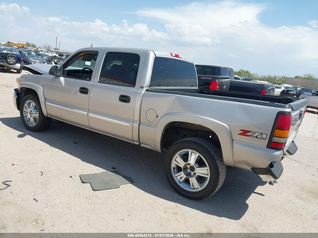 2GTEK13T451266564 2005 GMC SIERRA 1500 photo no. 3