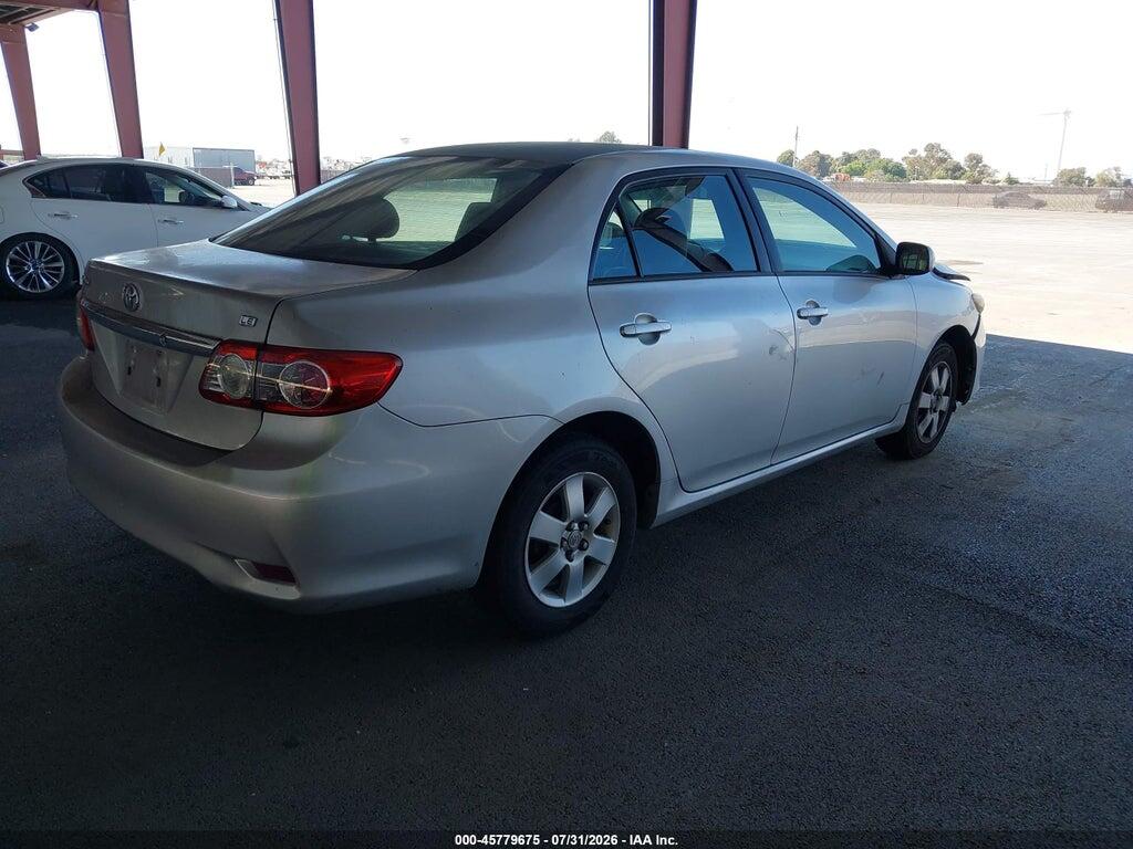 2T1BU4EE8CC825755 2012 TOYOTA COROLLA photo no. 4