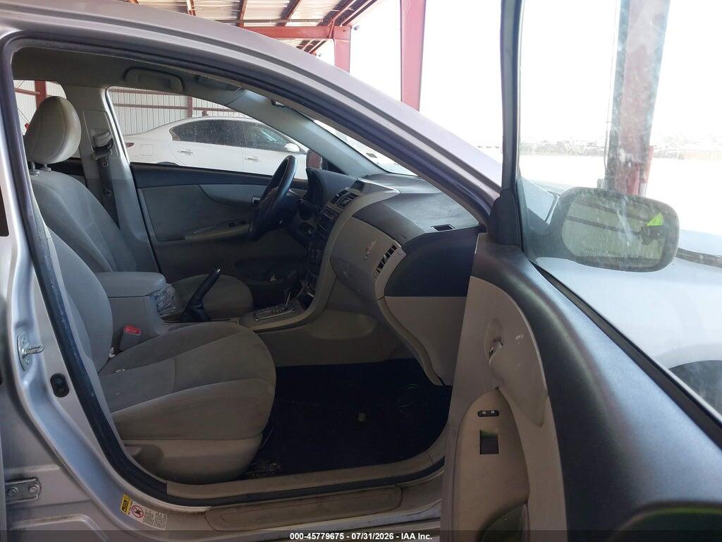 2T1BU4EE8CC825755 2012 TOYOTA COROLLA photo no. 5