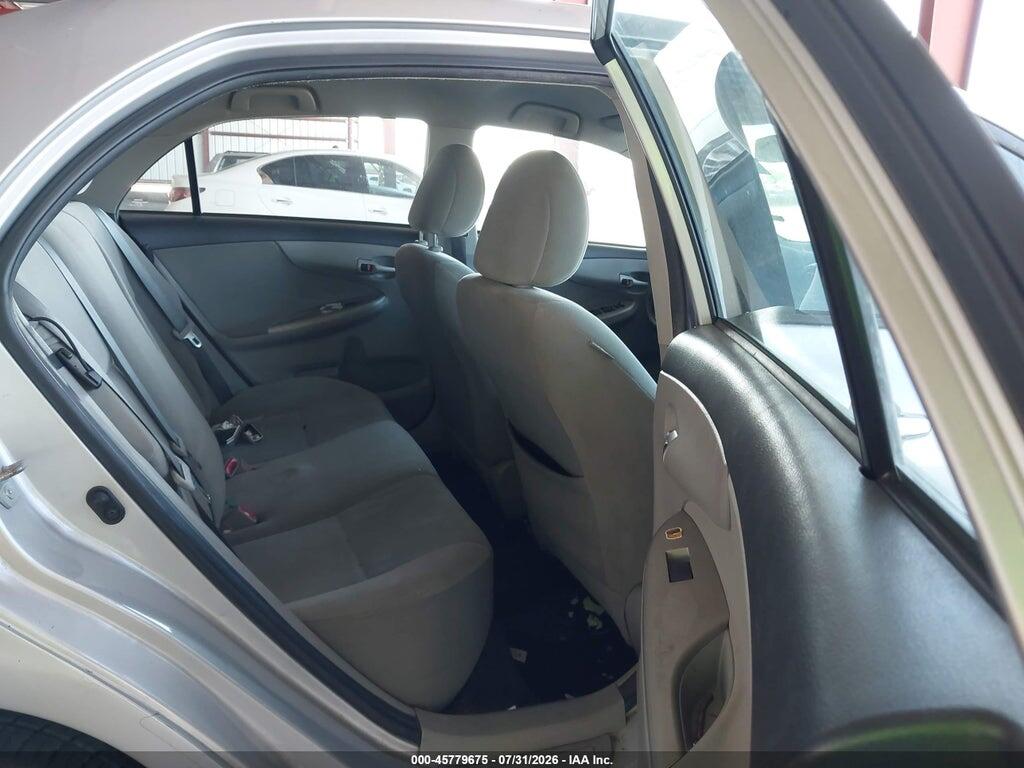 2T1BU4EE8CC825755 2012 TOYOTA COROLLA photo no. 8