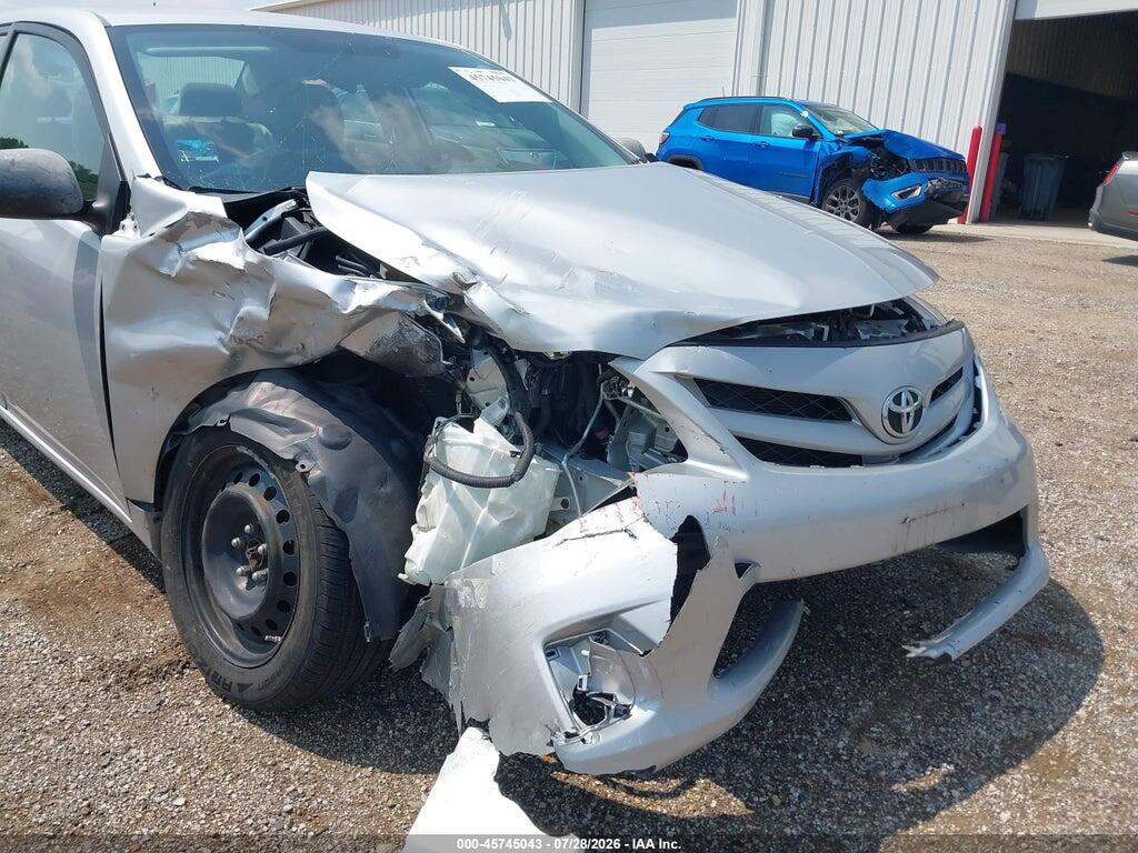 5YFBU4EE4CP069471 2012 TOYOTA COROLLA photo no. 6
