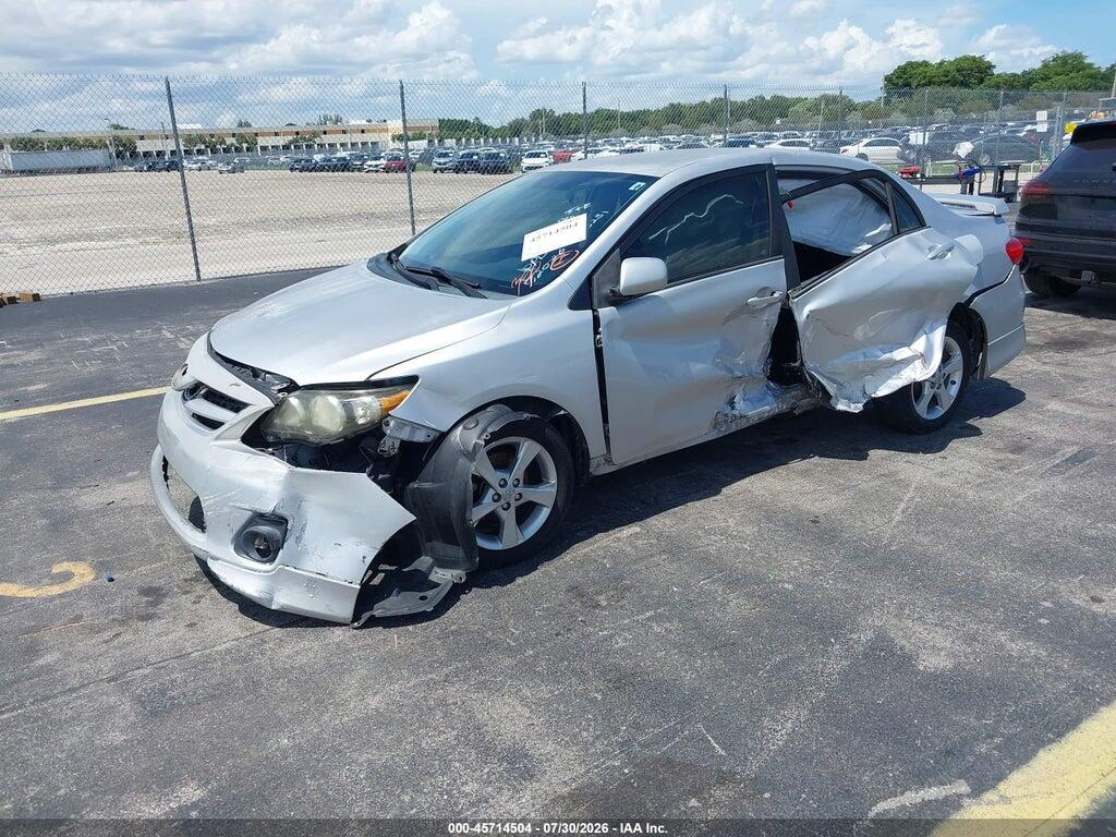 2T1BU4EE4CC865251 2012 TOYOTA COROLLA photo no. 2