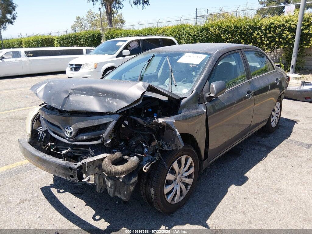 5YFBU4EE7CP043267 2012 TOYOTA COROLLA photo no. 2