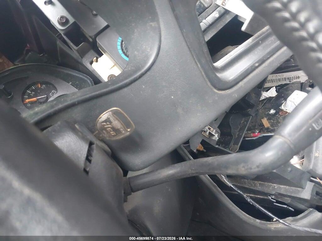 1GTHC29235E111467 2005 GMC SIERRA 2500HD photo no. 11
