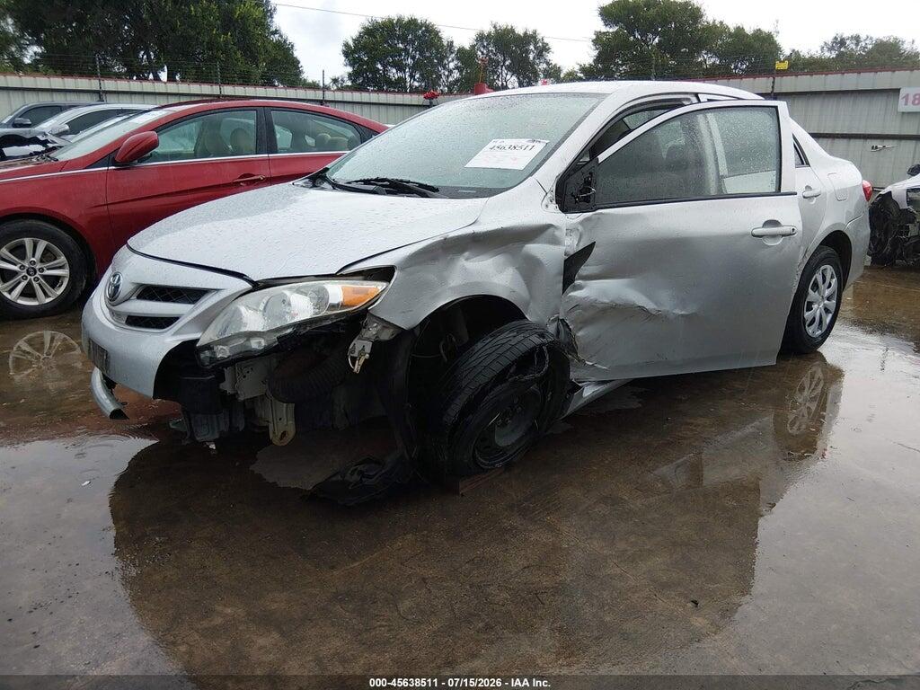 5YFBU4EE2CP010757 2012 TOYOTA COROLLA photo no. 2