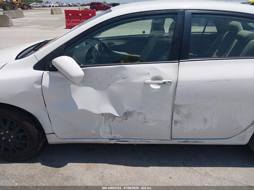 2T1BU4EE3CC787352 2012 TOYOTA COROLLA photo no. 6