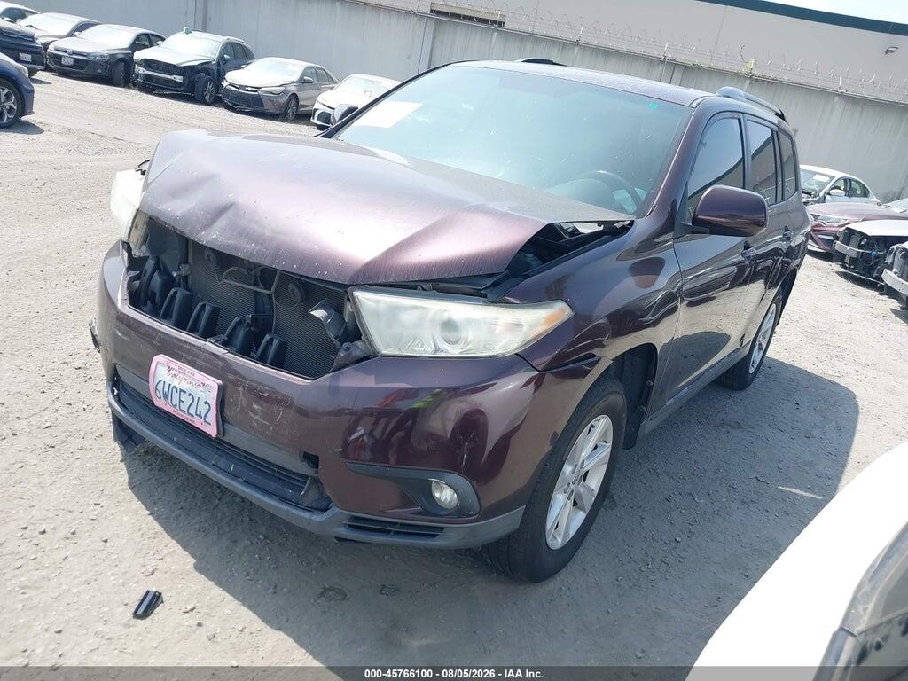 5TDZK3EHXCS070169 2012 TOYOTA HIGHLANDER photo no. 2