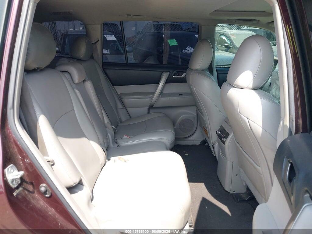 5TDZK3EHXCS070169 2012 TOYOTA HIGHLANDER photo no. 8