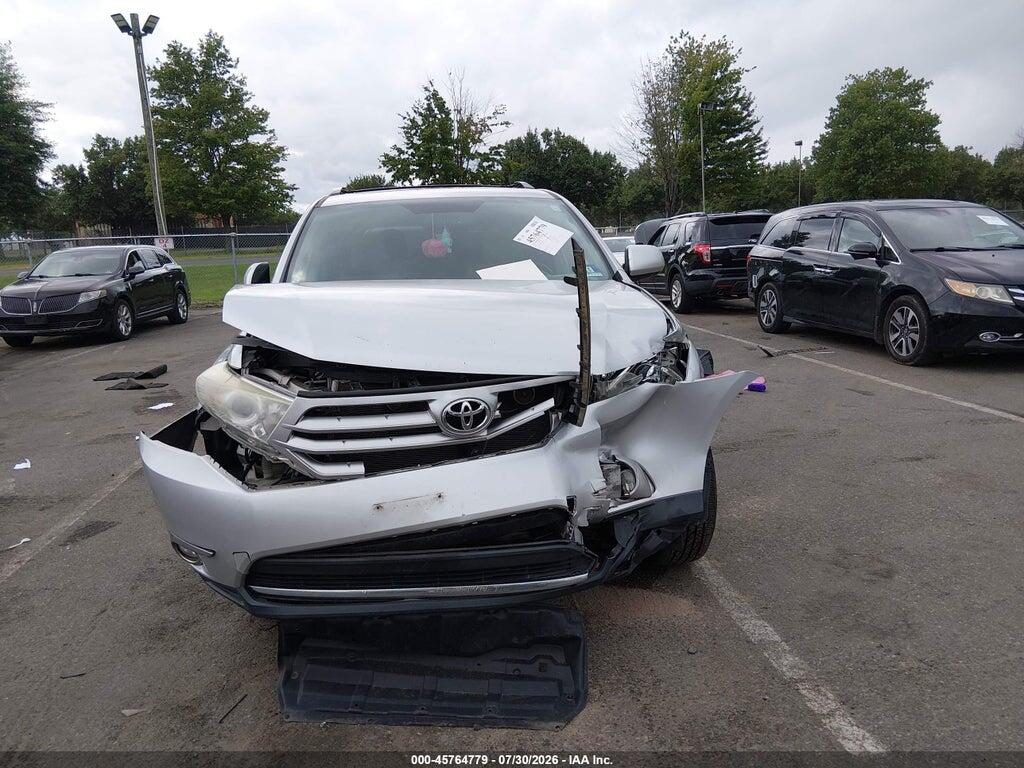 5TDBK3EH8CS145825 2012 TOYOTA HIGHLANDER photo no. 12