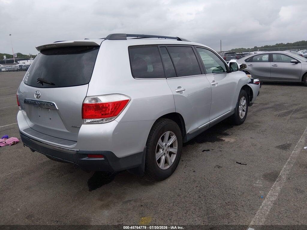 5TDBK3EH8CS145825 2012 TOYOTA HIGHLANDER photo no. 4