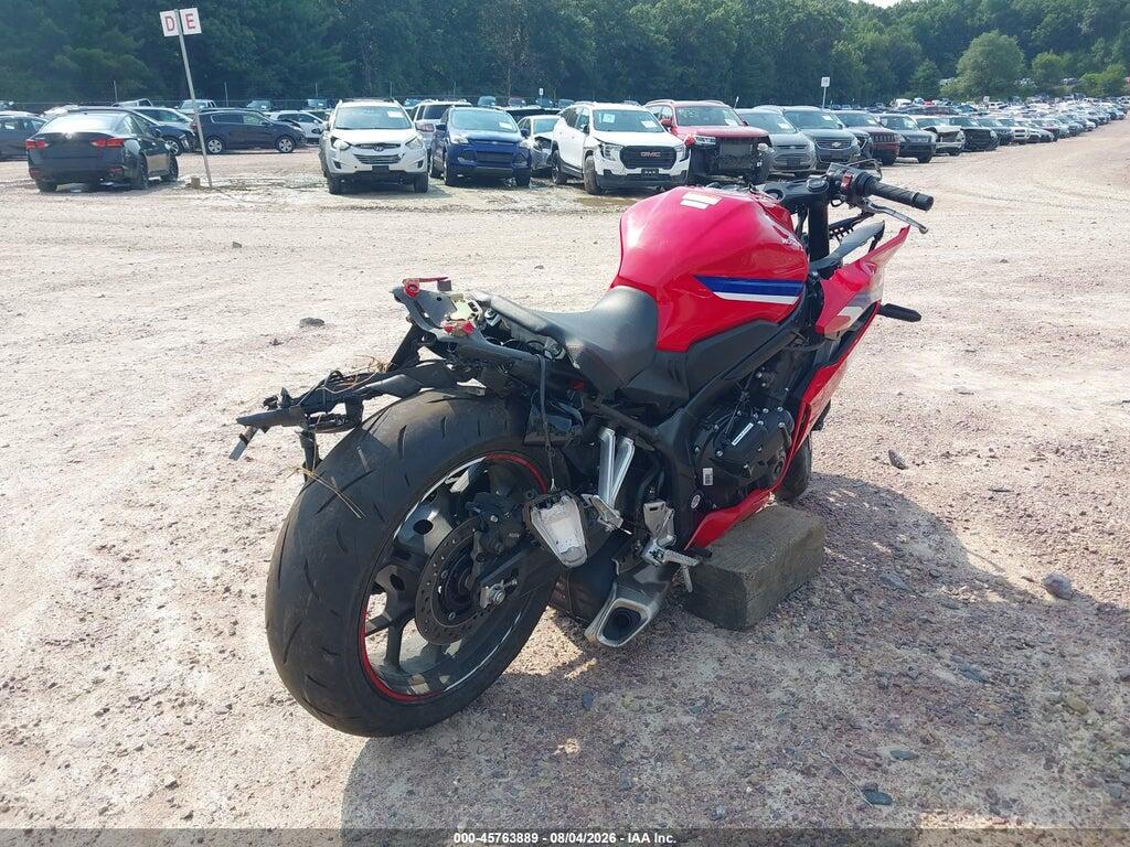 MLHRH1556S5101072 2025 HONDA CBR650 photo no. 4