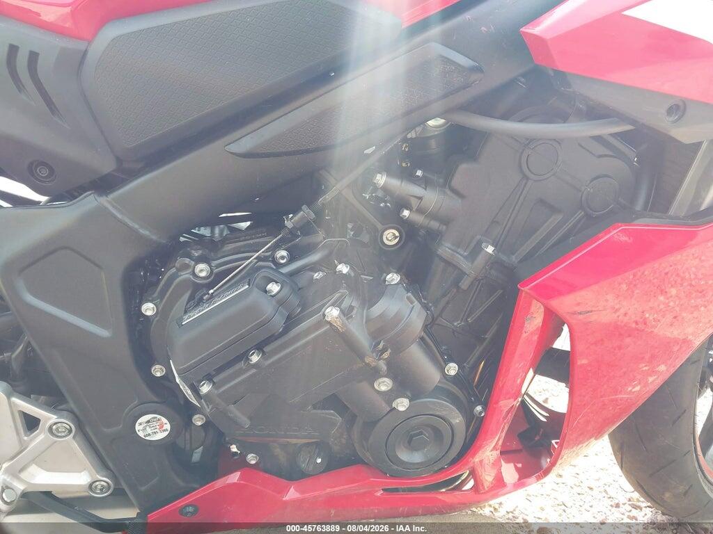 MLHRH1556S5101072 2025 HONDA CBR650 photo no. 8