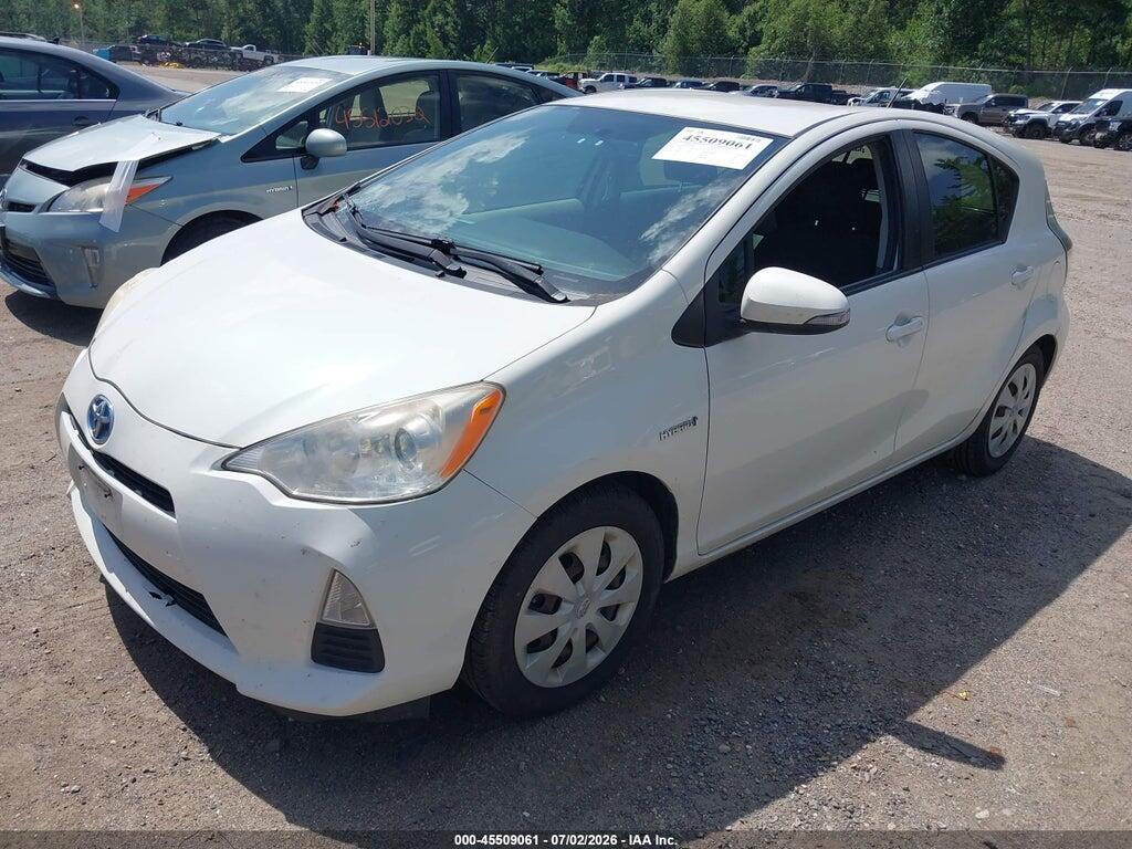 JTDKDTB37C1027975 2012 TOYOTA PRIUS C photo no. 2