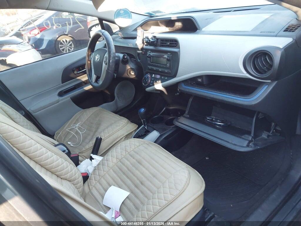JTDKDTB31C1031228 2012 TOYOTA PRIUS C photo no. 5
