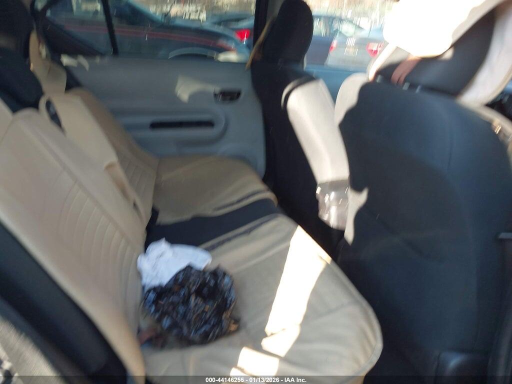 JTDKDTB31C1031228 2012 TOYOTA PRIUS C photo no. 8