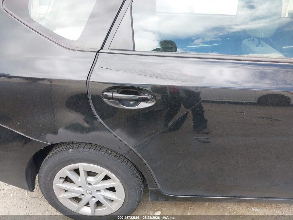JTDZN3EU8C3021901 2012 TOYOTA PRIUS V photo no. 6