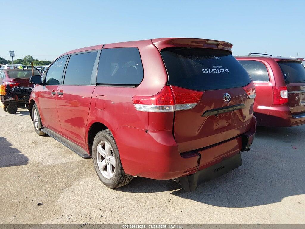5TDZK3DC0CS256616 2012 TOYOTA SIENNA photo no. 3