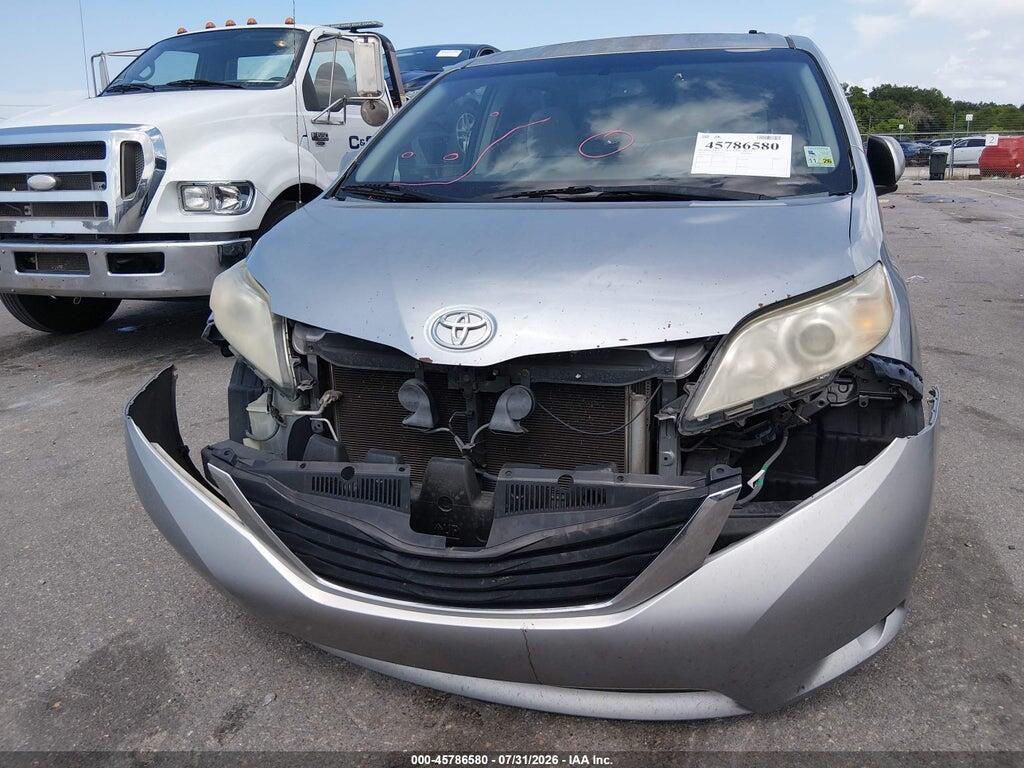 5TDKK3DC3CS219142 2012 TOYOTA SIENNA photo no. 6