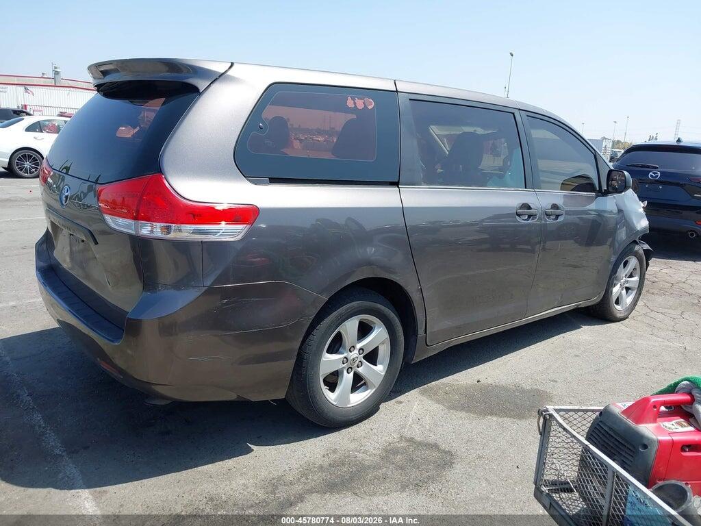 5TDZK3DC1CS277233 2012 TOYOTA SIENNA photo no. 4