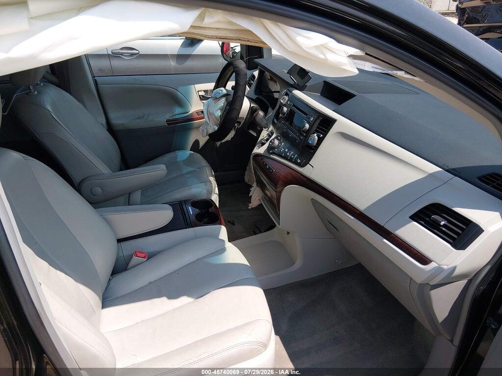 5TDYK3DC1CS226584 2012 TOYOTA SIENNA photo no. 5