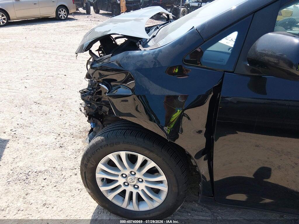 5TDYK3DC1CS226584 2012 TOYOTA SIENNA photo no. 6