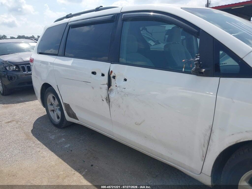 5TDKK3DCXCS245592 2012 TOYOTA SIENNA photo no. 6